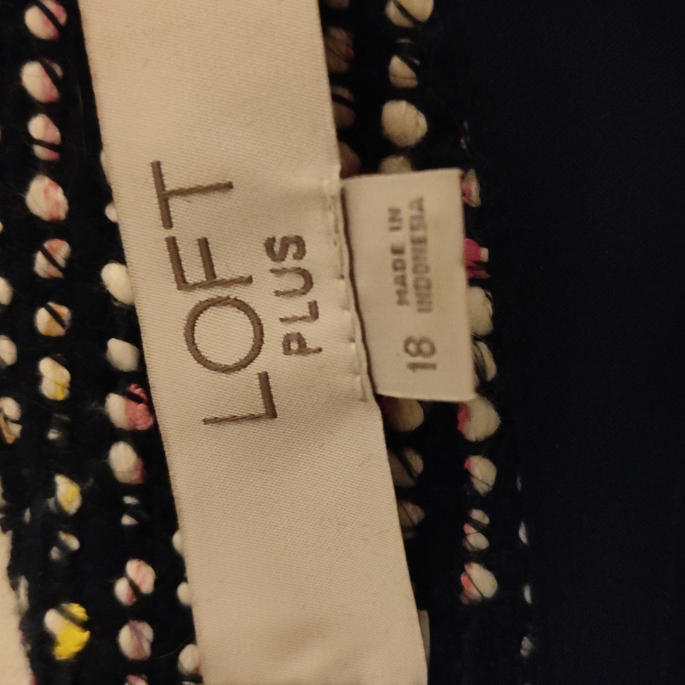 Loft size 18 shift dress in black and white